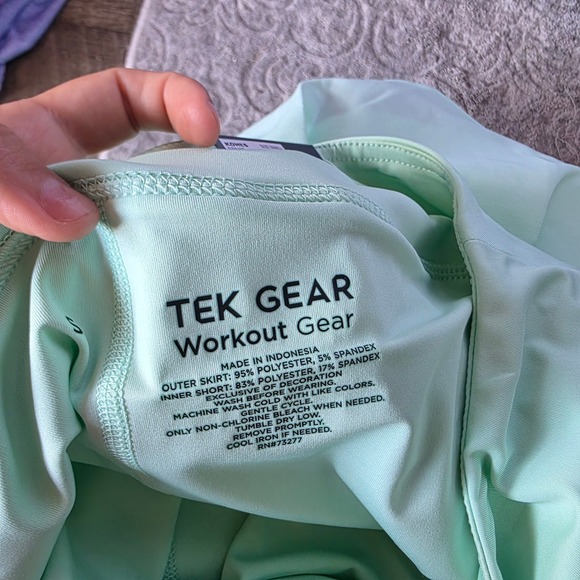 NWT Tek Gear High Rise Skort tennis Golf Skirt with Shorts Pockets Mint Breeze S - Picture 2 of 9